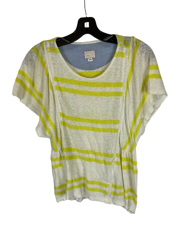 Top Short Sleeve By Anthropologie In Yellow, Size: Xs